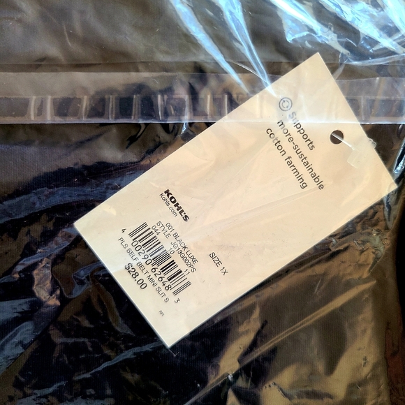 👀50% OFF🖤 NWT‼️ SO brand Juniors' Plus Size Belted Mini Skirt - Picture 8 of 8